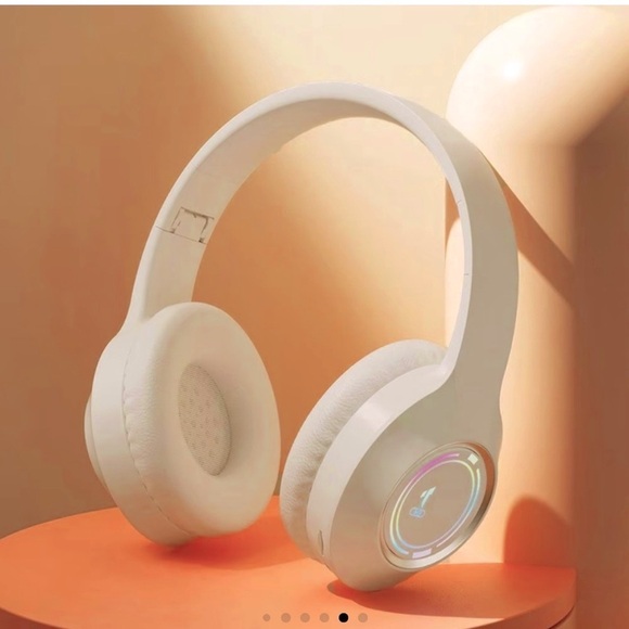 Other - Wireless Over-Ear Headphones - Cream
